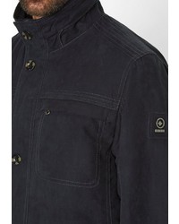schwarze Jacke mit einer Kentkragen und Knöpfen von REDPOINT