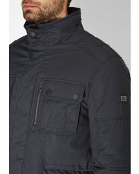 schwarze Jacke mit einer Kentkragen und Knöpfen von S4 JACKETS