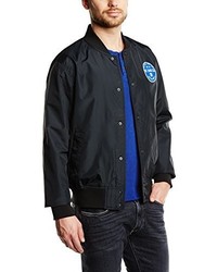 schwarze Jacke von DC Clothing