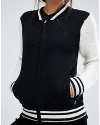 schwarze Jacke von Juicy Couture