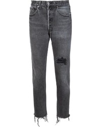 schwarze Jeans mit Destroyed-Effekten von RE/DONE
