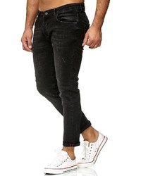 schwarze Jeans mit Destroyed-Effekten von Redbridge