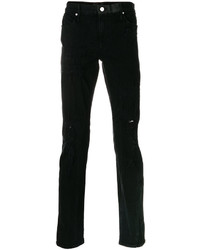 schwarze Jeans mit Destroyed-Effekten von RtA