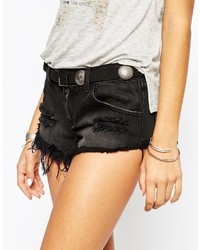 schwarze Jeansshorts