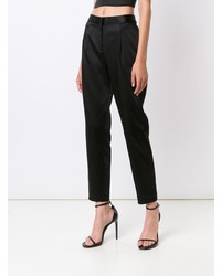 schwarze Karottenhose von T by Alexander Wang