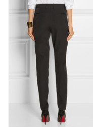 schwarze Karottenhose von Victoria Beckham