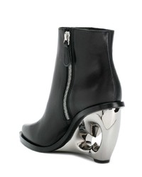 schwarze Keilstiefeletten aus Leder von Alexander McQueen