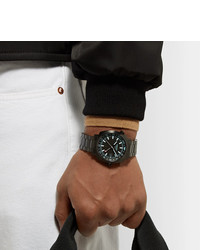 schwarze keramische Uhr von Bamford Watch Department