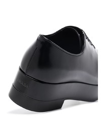 schwarze klobige Leder Derby Schuhe von Prada