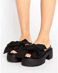 schwarze klobige Sandalen von Asos