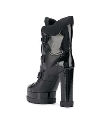 schwarze klobige Schnürstiefeletten aus Leder von Casadei