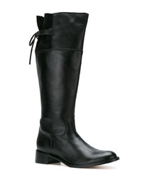 schwarze kniehohe Stiefel aus Leder von Sarah Chofakian