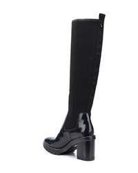 schwarze kniehohe Stiefel aus Leder von Tory Burch