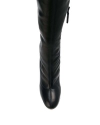 schwarze kniehohe Stiefel aus Leder von Alexander McQueen