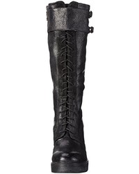 schwarze kniehohe Stiefel von We are