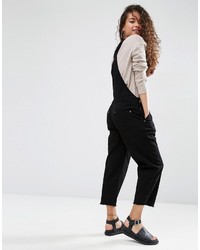 schwarze Latzhose von Asos