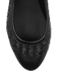 schwarze Leder Ballerinas von Bottega Veneta