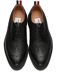 schwarze Leder Brogues von Thom Browne