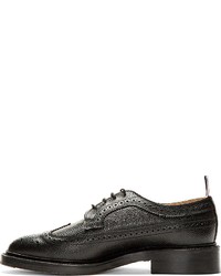 schwarze Leder Brogues von Thom Browne