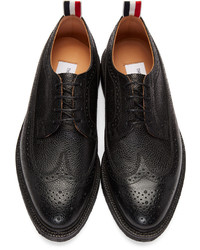 schwarze Leder Brogues von Thom Browne