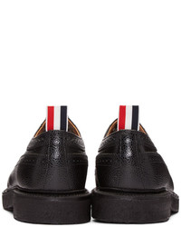 schwarze Leder Brogues von Thom Browne