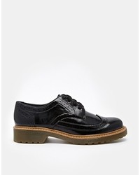 schwarze Leder Brogues