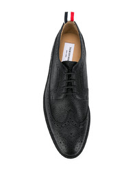 schwarze Leder Brogues von Thom Browne