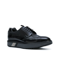 schwarze Leder Brogues von Prada