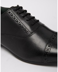 schwarze Leder Brogues von KG by Kurt Geiger