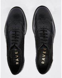 schwarze Leder Brogues von Ravel