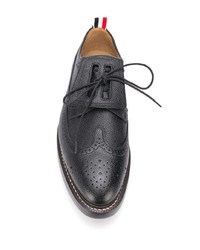 schwarze Leder Brogues von Thom Browne