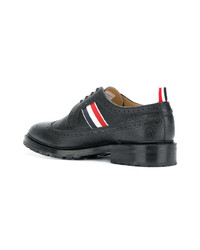 schwarze Leder Brogues von Thom Browne