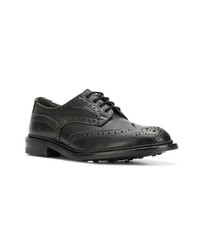 schwarze Leder Derby Schuhe von Trickers