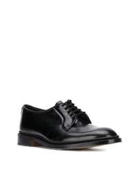 schwarze Leder Derby Schuhe von Tricker's