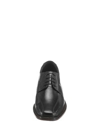 schwarze Leder Derby Schuhe von PETROLIO