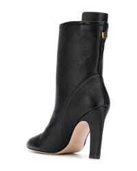 schwarze Leder mittelalte Stiefel von Stuart Weitzman