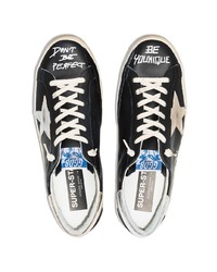 schwarze Leder niedrige Sneakers mit Sternenmuster von Golden Goose