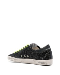 schwarze Leder niedrige Sneakers mit Sternenmuster von Golden Goose