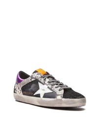 schwarze Leder niedrige Sneakers mit Sternenmuster von Golden Goose