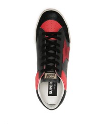 schwarze Leder niedrige Sneakers mit Sternenmuster von Golden Goose