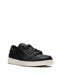 schwarze Leder niedrige Sneakers von Jordan