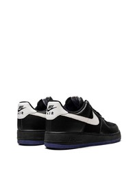 schwarze Leder niedrige Sneakers von Nike