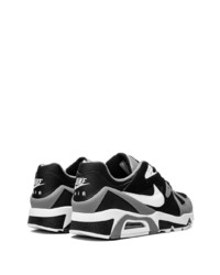 schwarze Leder niedrige Sneakers von Nike