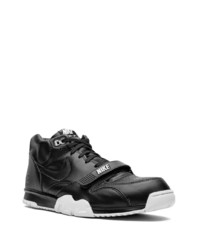 schwarze Leder niedrige Sneakers von Nike