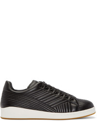 schwarze Leder niedrige Sneakers von Alexander McQueen