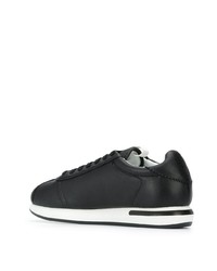 schwarze Leder niedrige Sneakers von Emporio Armani