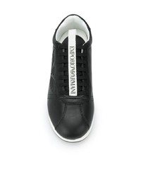 schwarze Leder niedrige Sneakers von Emporio Armani