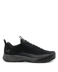 schwarze Leder niedrige Sneakers von Arc'teryx