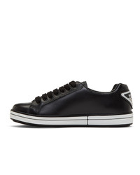 schwarze Leder niedrige Sneakers von Prada