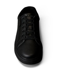 schwarze Leder niedrige Sneakers von Calvin Klein Jeans